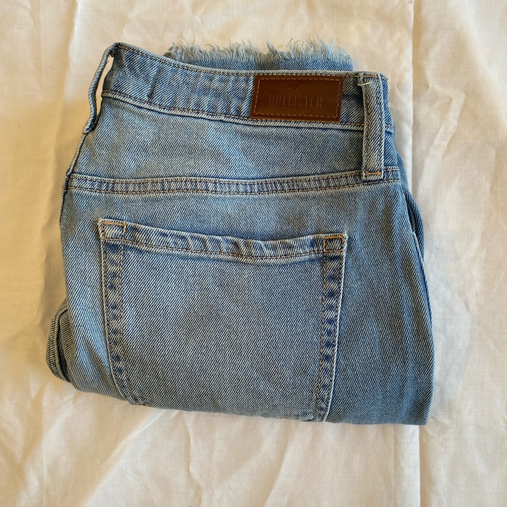 Hollister Mom Jeans